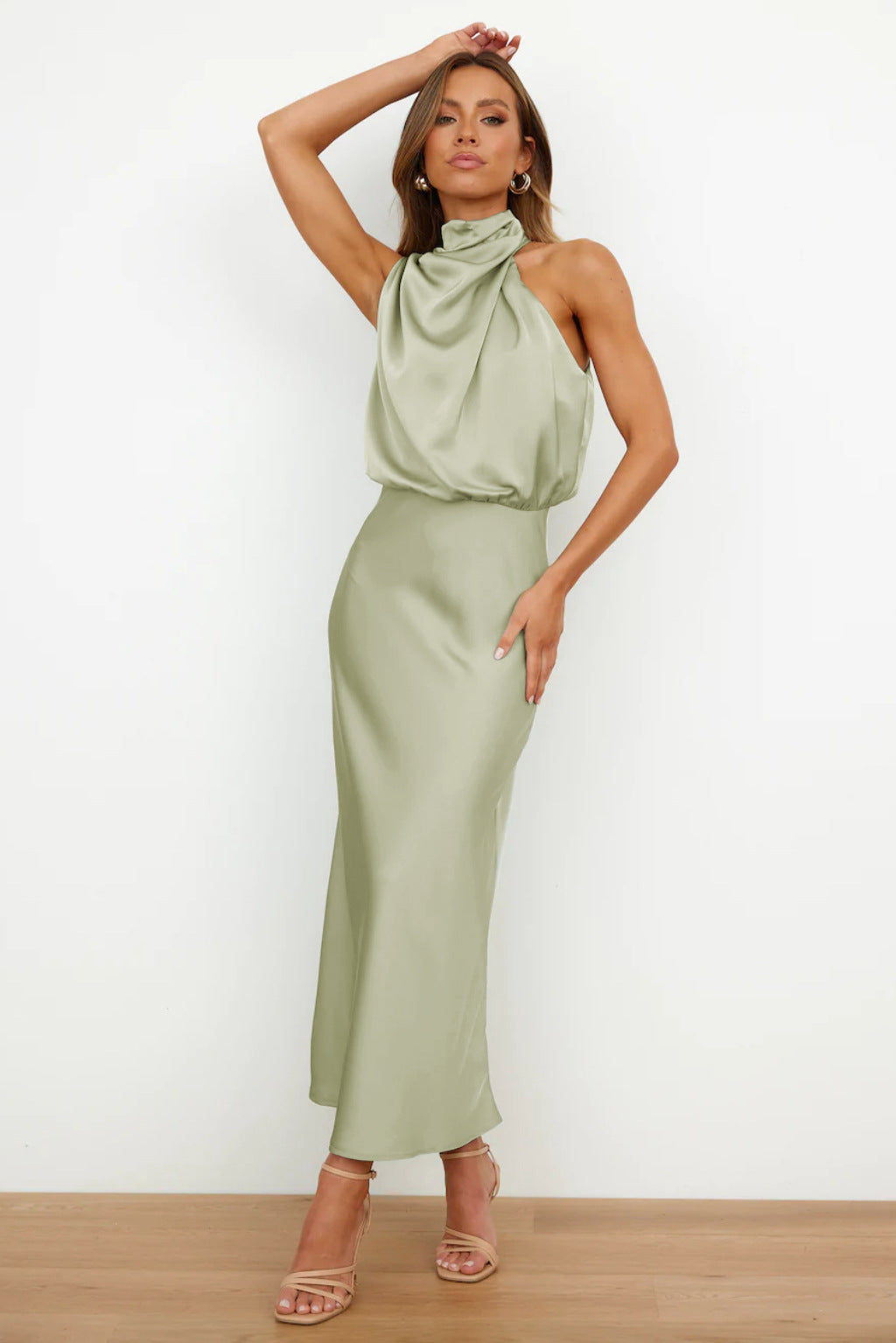 Verona | Elegant vestit llarg de satí amb brillantor