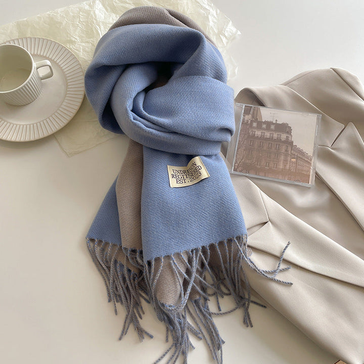 Bufanda de cashmere amb franjes per a looks estilitzats