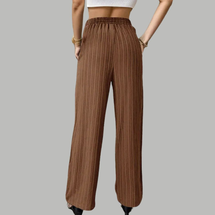 Pantalons plissats | Cama ampla i punt de disseny