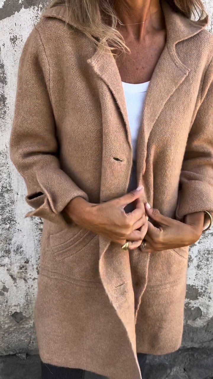 Ivanka | Abric llarg amb manigues en estil casual