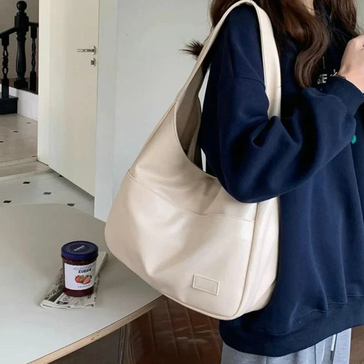 Akari | Petita bossa de mà amb un aspecte elegant