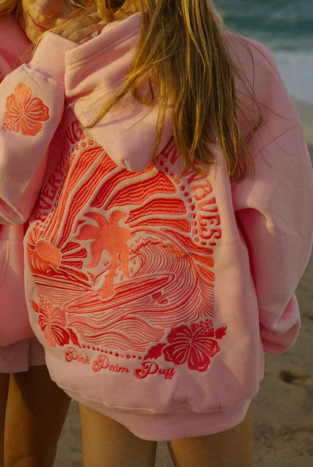 Hoodie Rafaela Posta de Sol per a passejades nocturnes amb estil