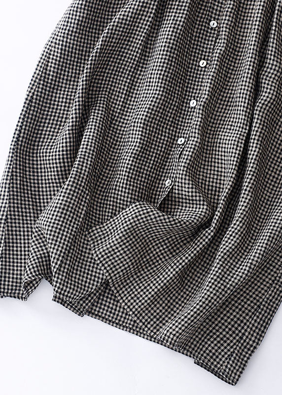 Vestit negre de quadres amb coll Peter Pan