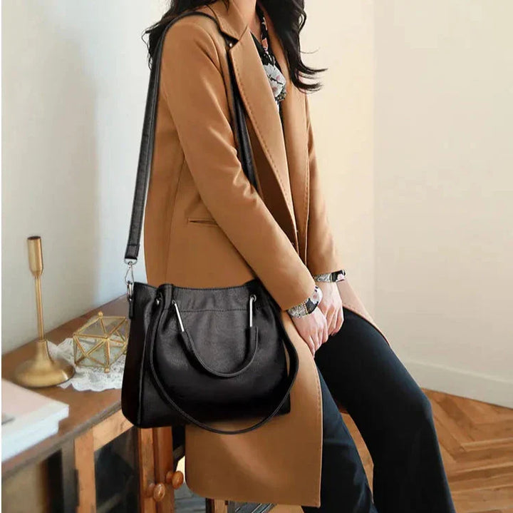 Ella | Bossa de mà de cuir amb un estil retro elegant