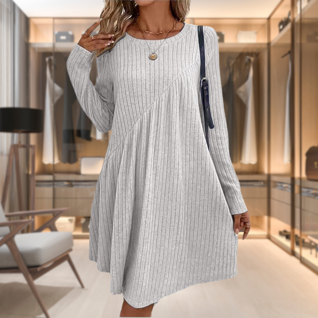 BEATRICE | VESTIT SUAU I CÒMODE