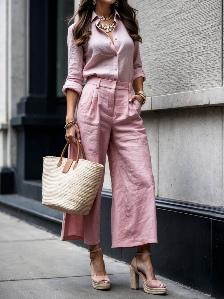 Helena | Pantalons Capri rosa amb conjunt de samarreta ampla en estil modern