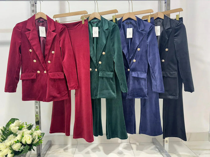 Verona | Blazer elegant per a dones fet de teixit de vellut fi