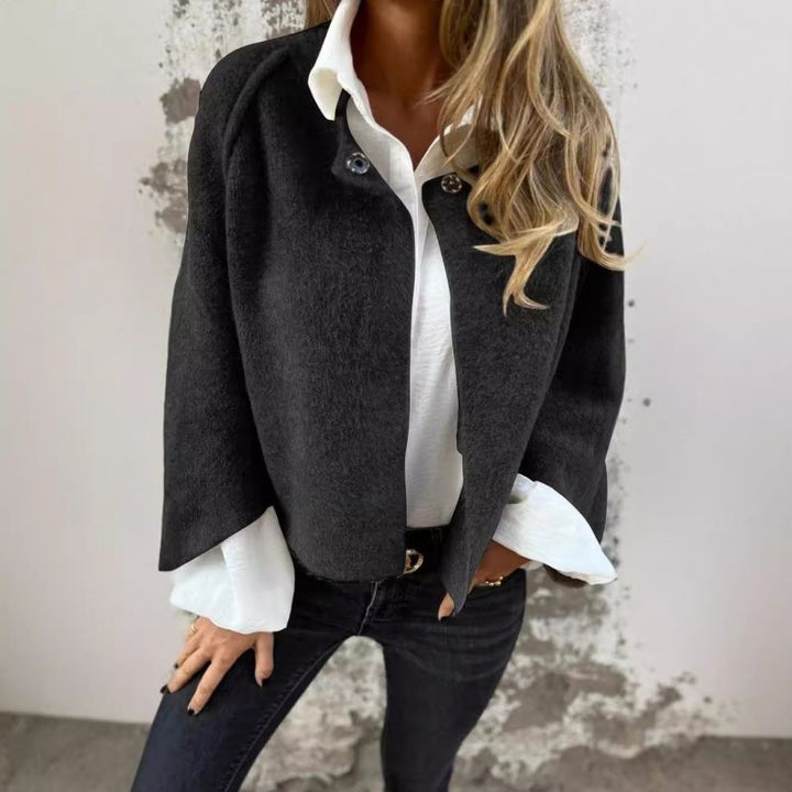 CharmCoat | Abric curt modern per a dones