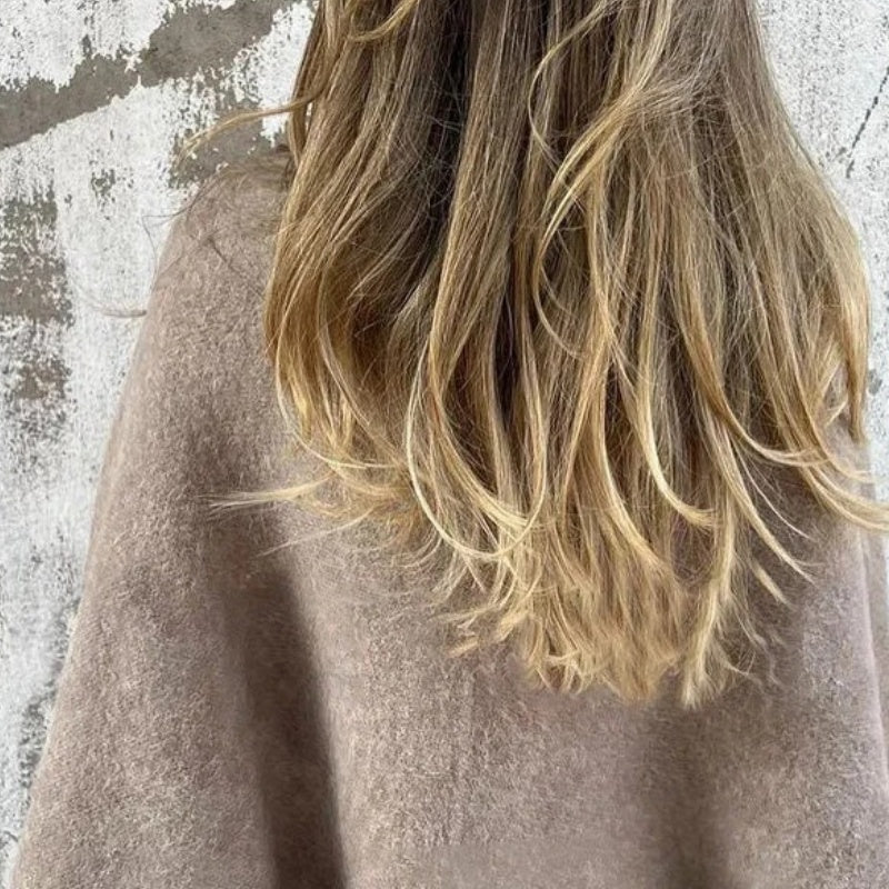 CharmCoat | Abric curt modern per a dones