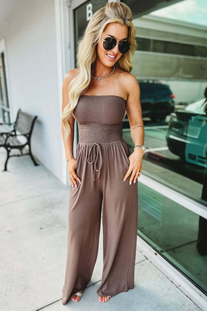 Lobke | Jumpsuit d'estiu sense tirants amb estil